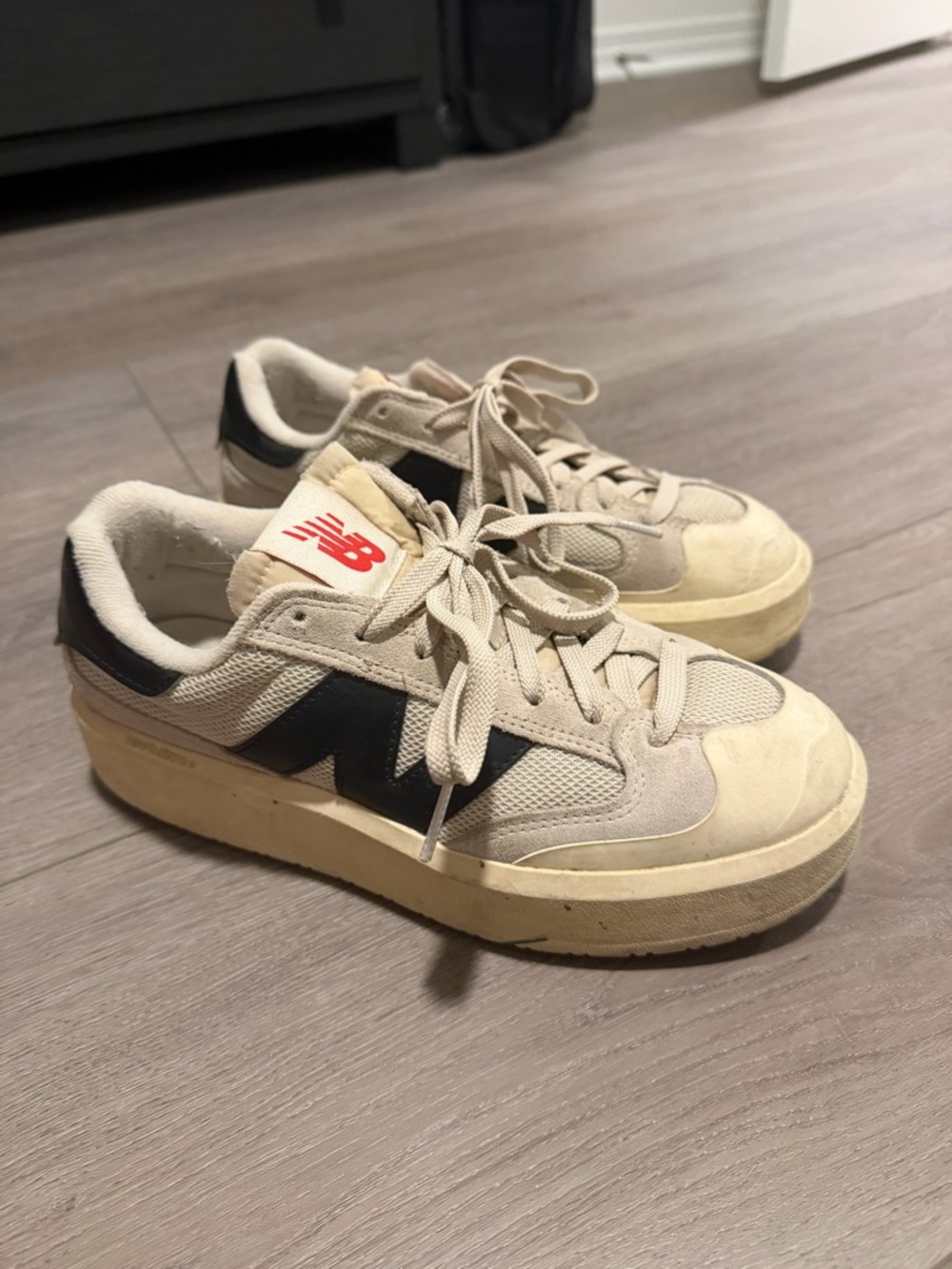 New Balance Cream & Yellow Retro Trainers